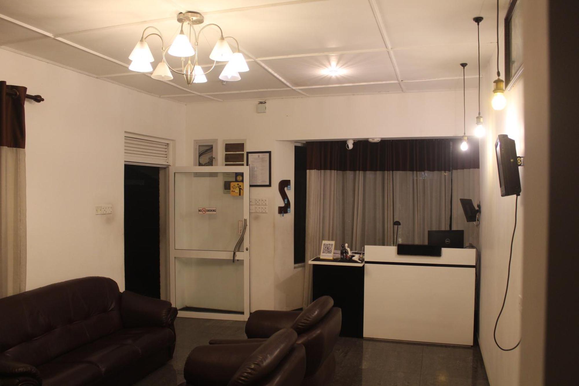 Villaflorence Kadawatha Extérieur photo