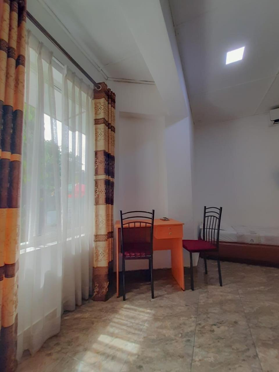 Villaflorence Kadawatha Extérieur photo