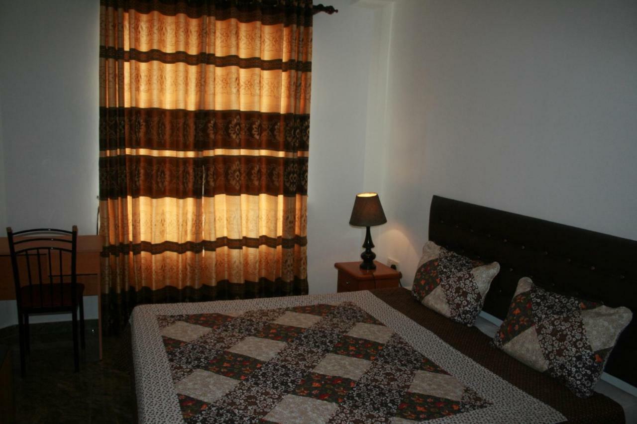 Villaflorence Kadawatha Extérieur photo
